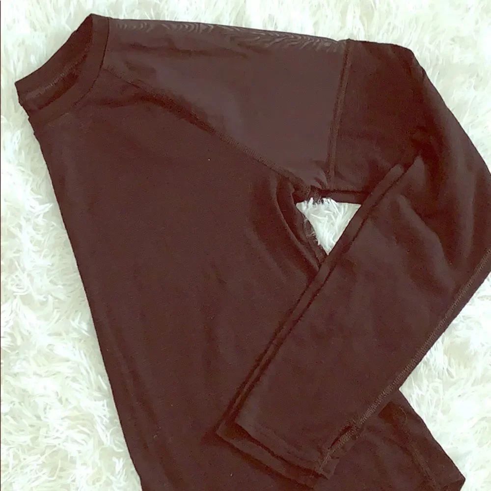 Avia Girl’s Black Mesh Long Sleeve Performance Activewear Casual Top XL